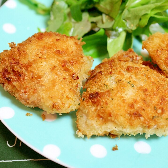 生姜焼き用の肉でアボカドチーズカツレツ